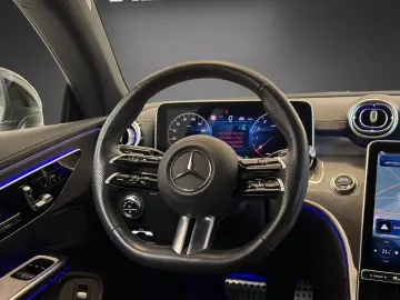 MERCEDES-BENZ CLE 450 4M AMG Pano NIGHT Digital Light 20