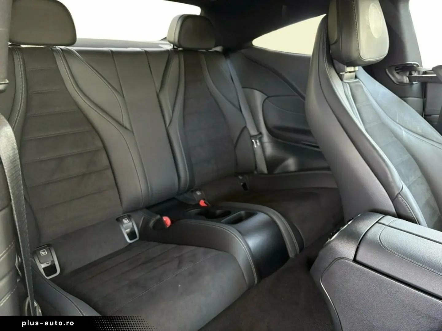 MERCEDES-BENZ CLE 300 4M Coupé AMG PANO DIGIT STHZ S&hellip;