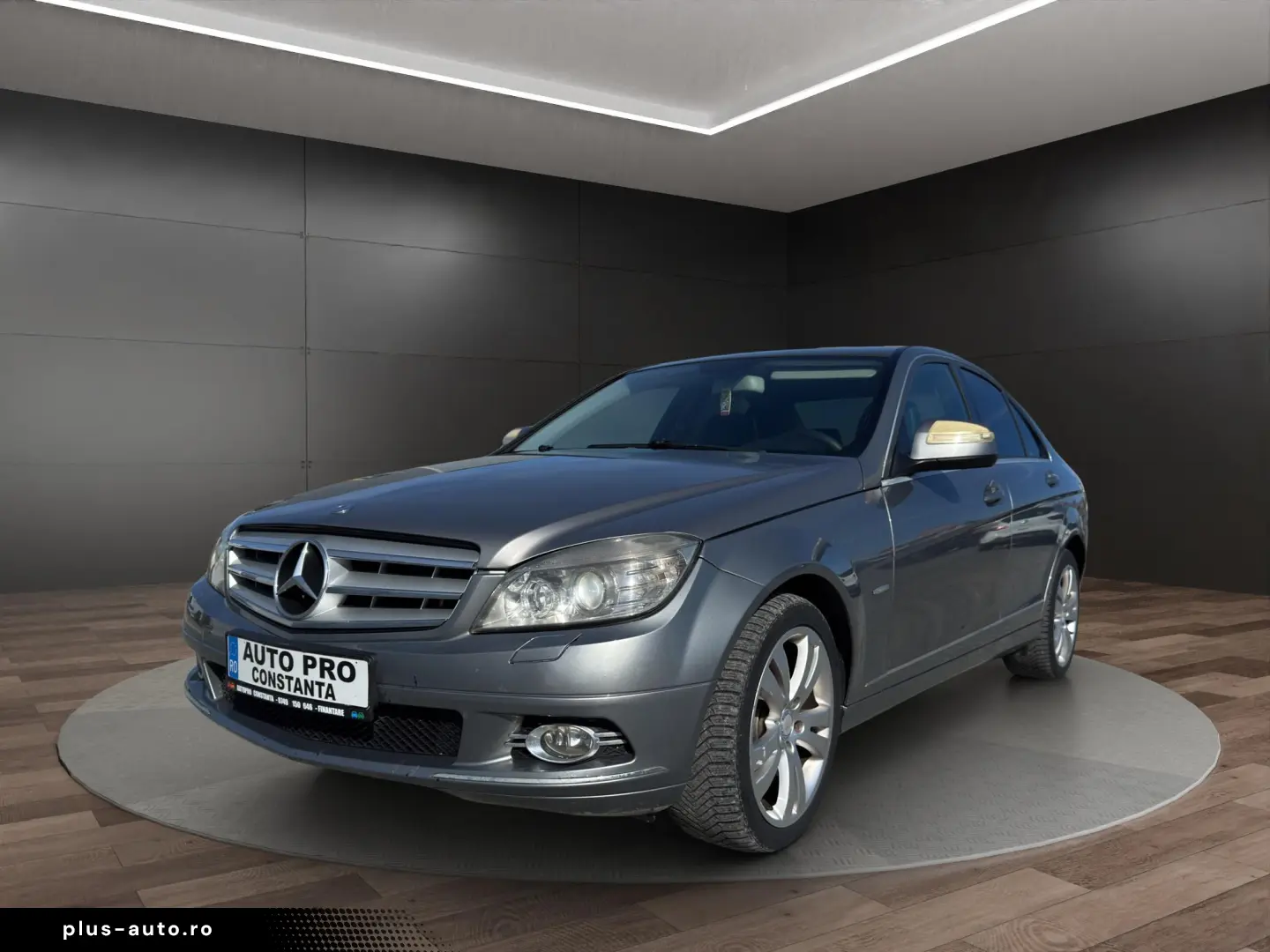 Mercedes-Benz C200 - Km. certificati! Rate fara avans!