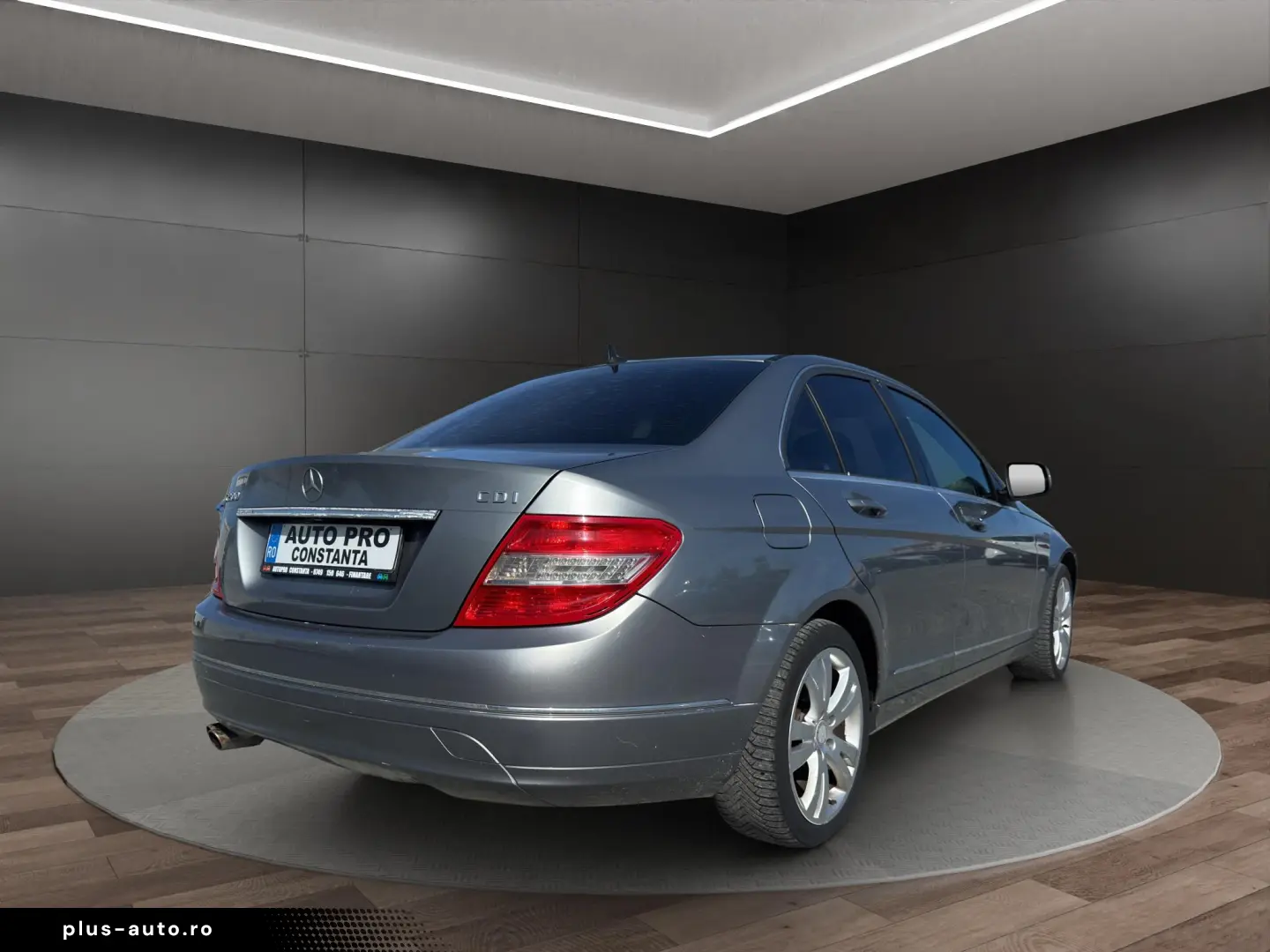 Mercedes-Benz C200 - Km. certificati! Rate fara avans!