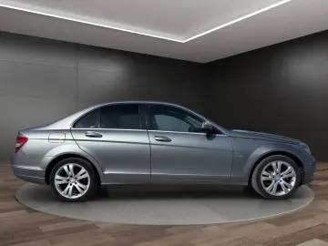Mercedes-Benz C200 - Km. certificati! Rate fara avans!