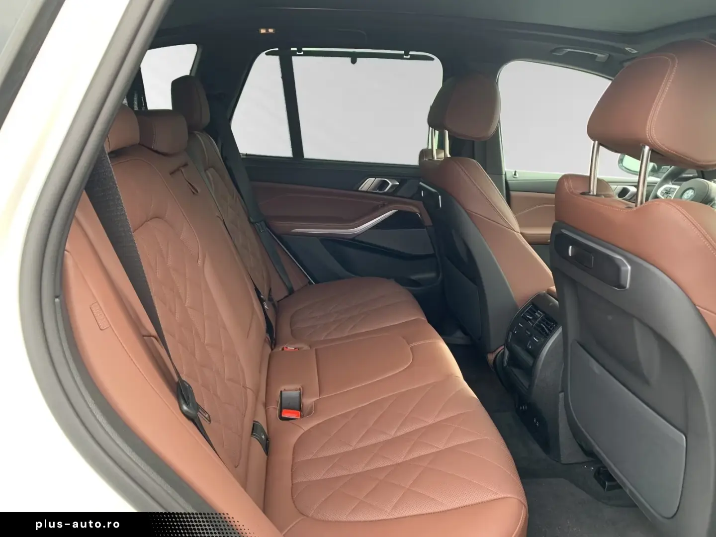 BMW X5 xDrive50e M Sport AHK Pano