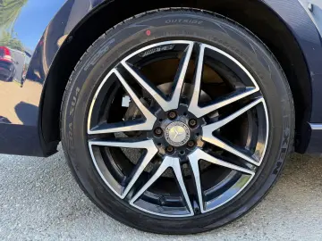 MERCEDES V-KLASSE     V250   Avantgarde