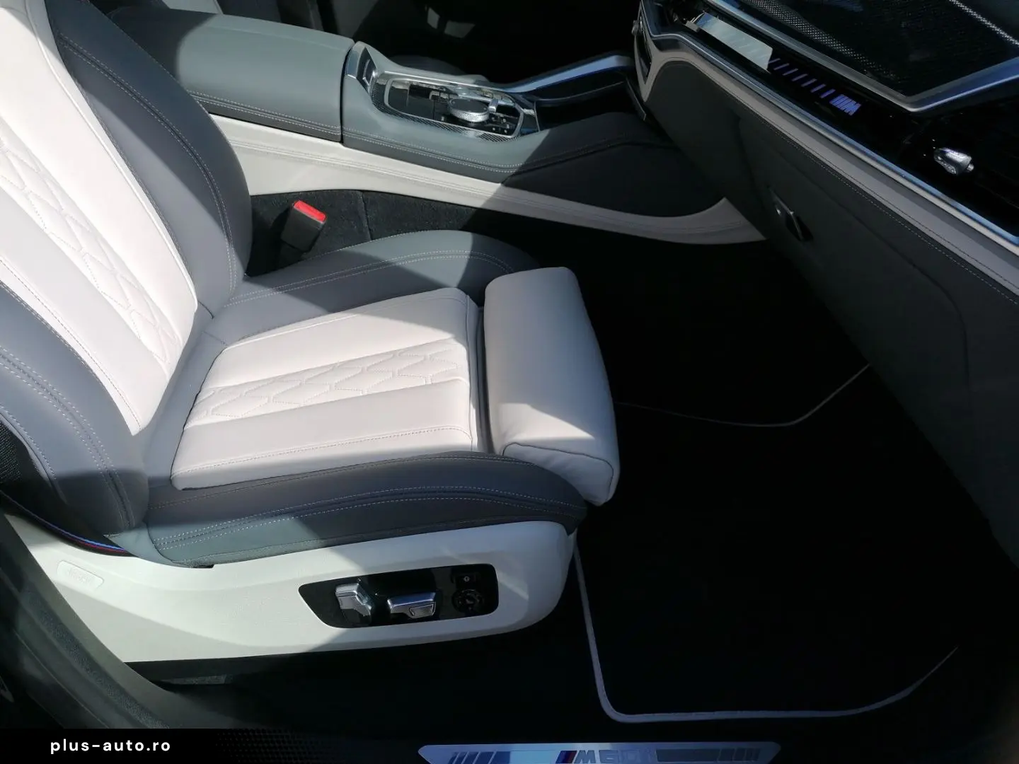 BMW X6 M60 xDrive M Sportpaket Pro HuD AHK Carbon