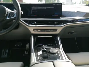 BMW X6 M60 xDrive M Sportpaket Pro HuD AHK Carbon