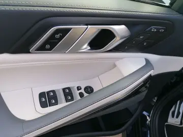 BMW X6 M60 xDrive M Sportpaket Pro HuD AHK Carbon