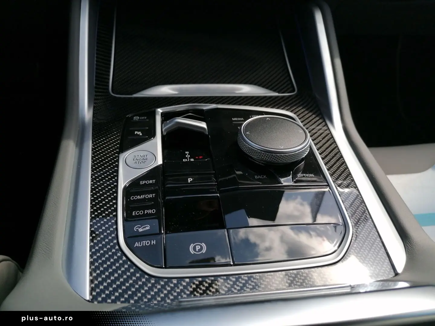 BMW X6 M60 xDrive M Sportpaket Pro HuD AHK Carbon