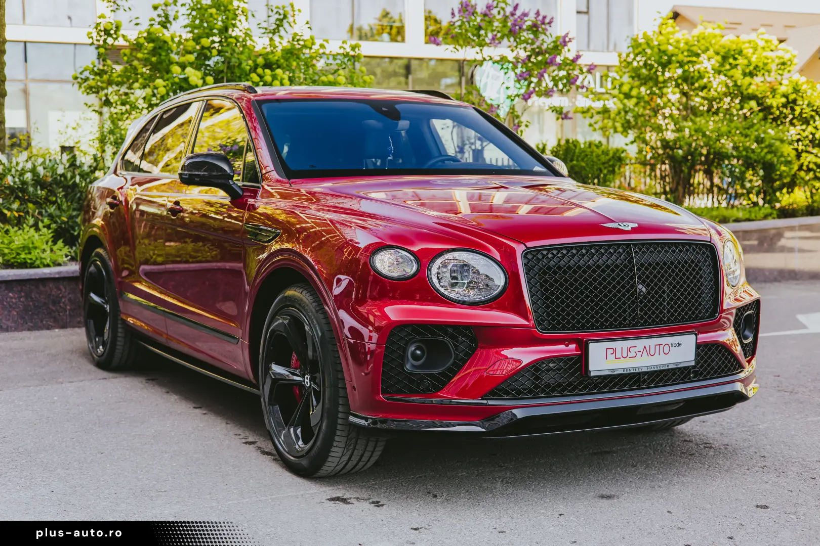 Bentley Bentayga Plug-in Hybrid