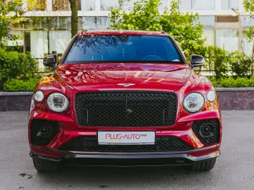 Bentley Bentayga Plug-in Hybrid