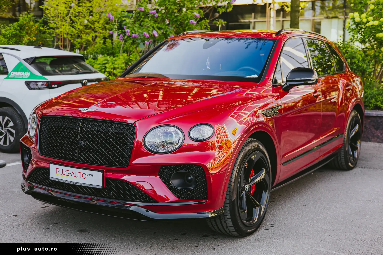 Bentley Bentayga Plug-in Hybrid