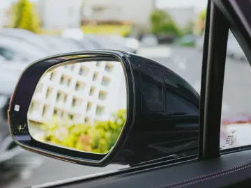 Bentley Bentayga Plug-in Hybrid