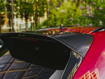 Bentley Bentayga Plug-in Hybrid