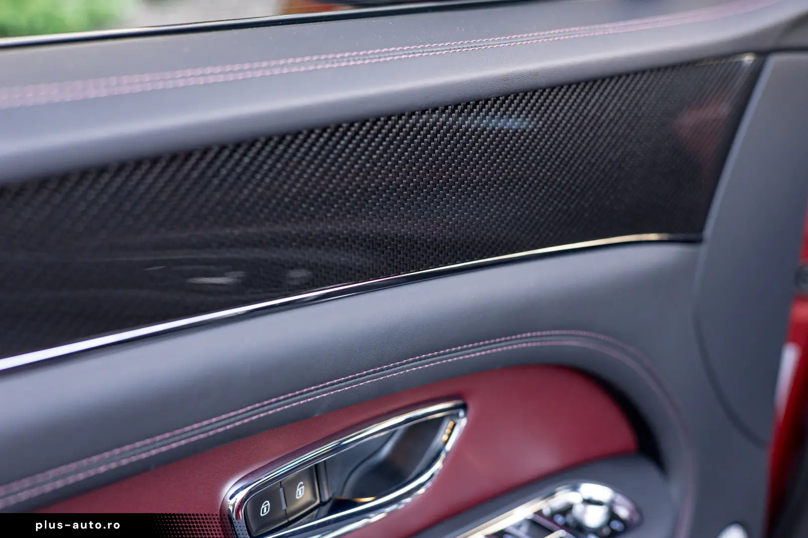 Bentley Bentayga Plug-in Hybrid