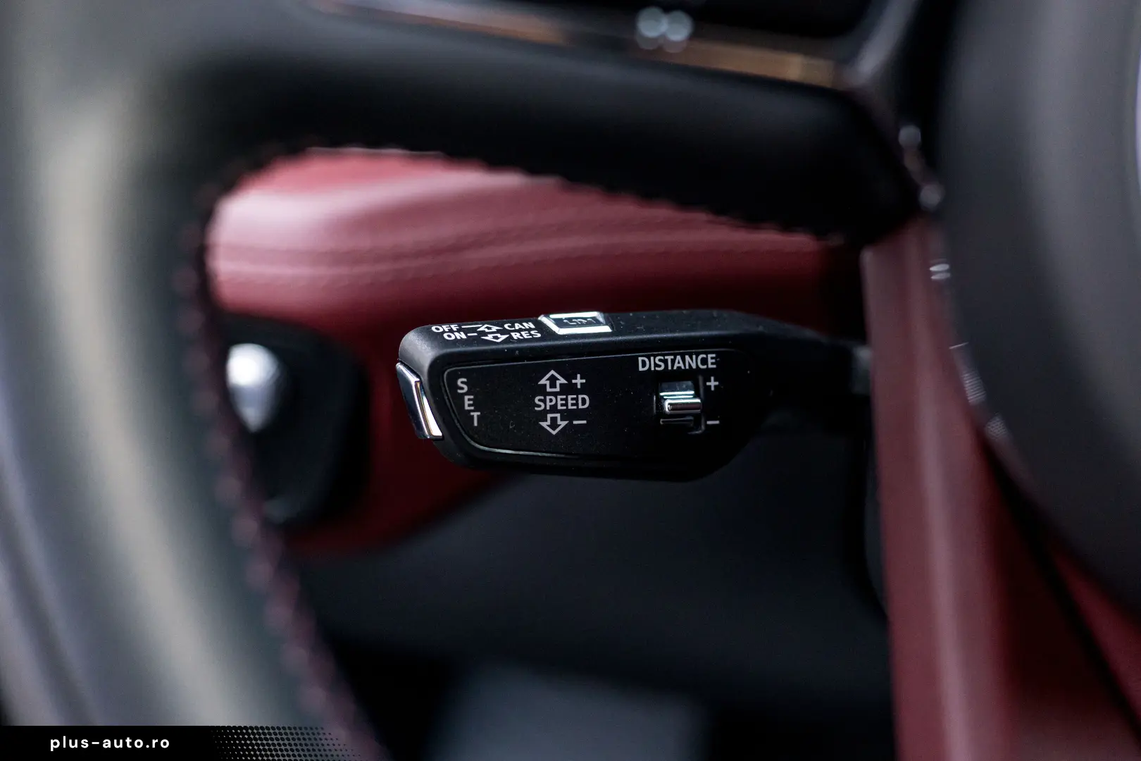 Bentley Bentayga Plug-in Hybrid