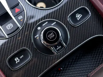 Bentley Bentayga Plug-in Hybrid