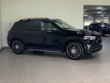 MERCEDES-BENZ GLE 400 d 4M AMG NIGHT PANO AHK AIRMAT&hellip;