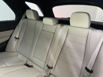 MERCEDES-BENZ GLE 400 d 4M AMG NIGHT PANO AHK AIRMAT&hellip;
