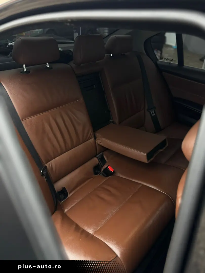 BMW 325i