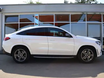 MERCEDES-BENZ GLE 400 d 4Matic Coupe AMG Distr. HUD AHK 360