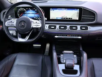 MERCEDES-BENZ GLE 400 d 4Matic Coupe AMG Distr. HUD AHK 360