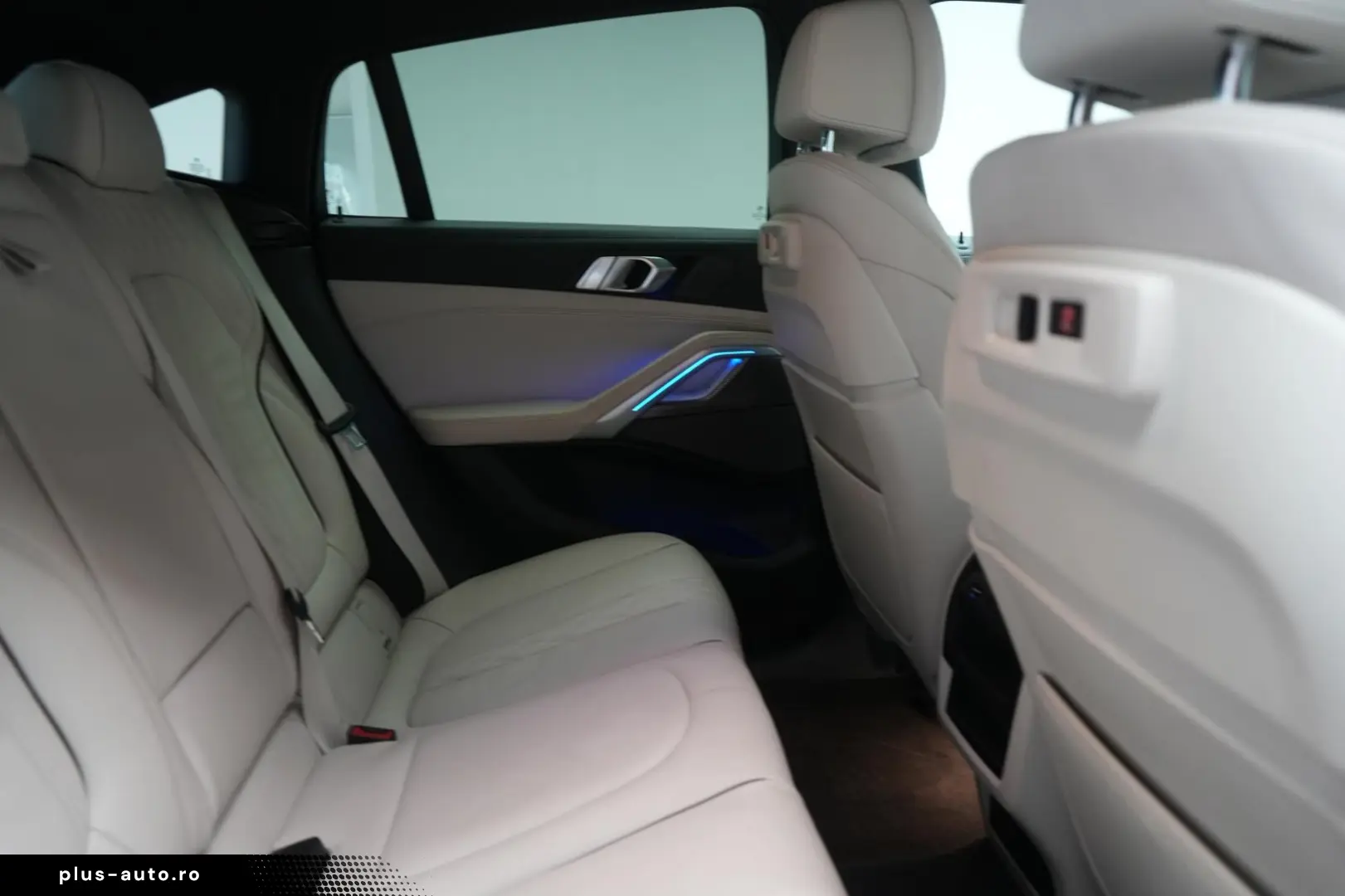 BMW X6 M50 i Leder ACC Kamera HUD H&K Virtual Side