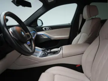 BMW X6 M50 i Leder ACC Kamera HUD H&K Virtual Side