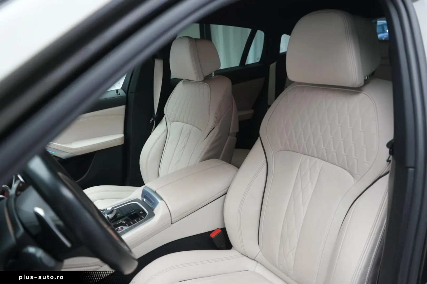 BMW X6 M50 i Leder ACC Kamera HUD H&K Virtual Side