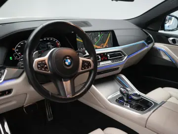 BMW X6 M50 i Leder ACC Kamera HUD H&K Virtual Side