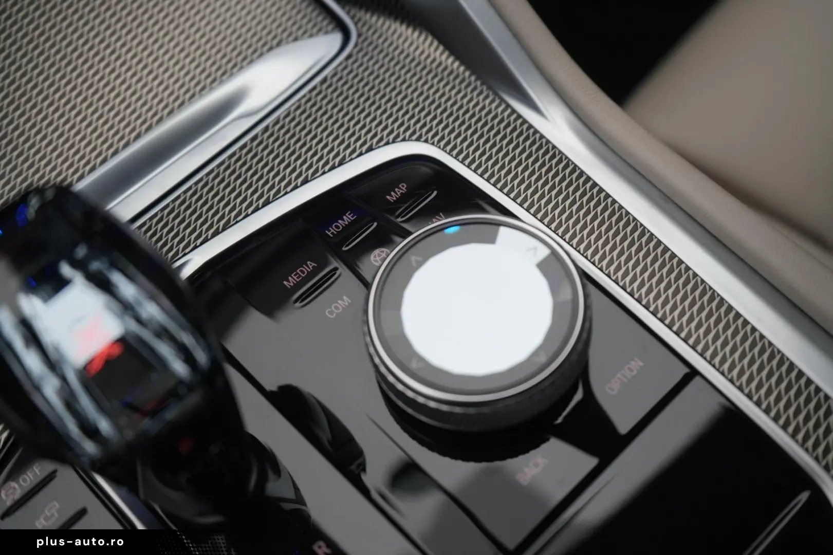 BMW X6 M50 i Leder ACC Kamera HUD H&K Virtual Side