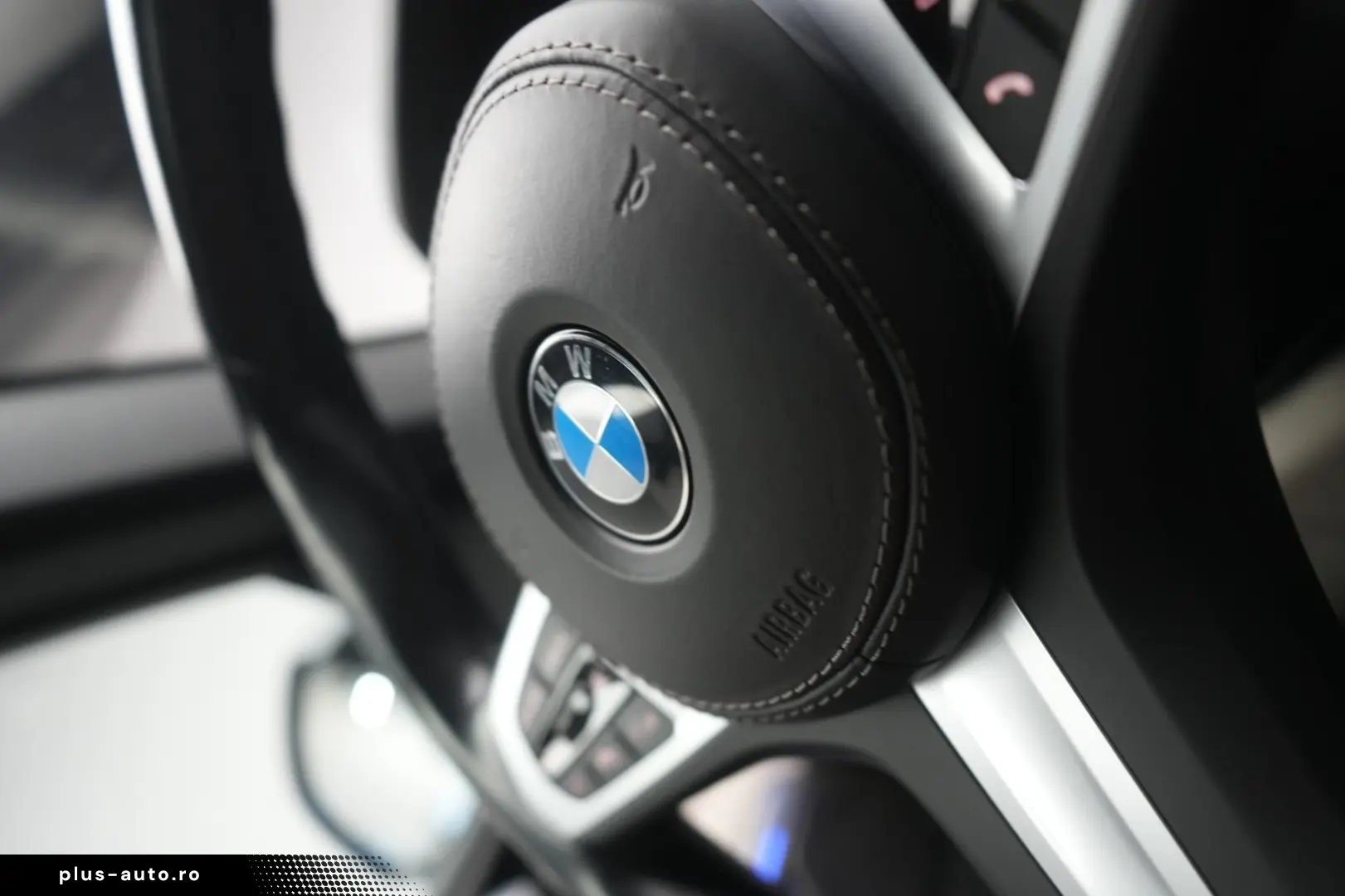 BMW X6 M50 i Leder ACC Kamera HUD H&K Virtual Side