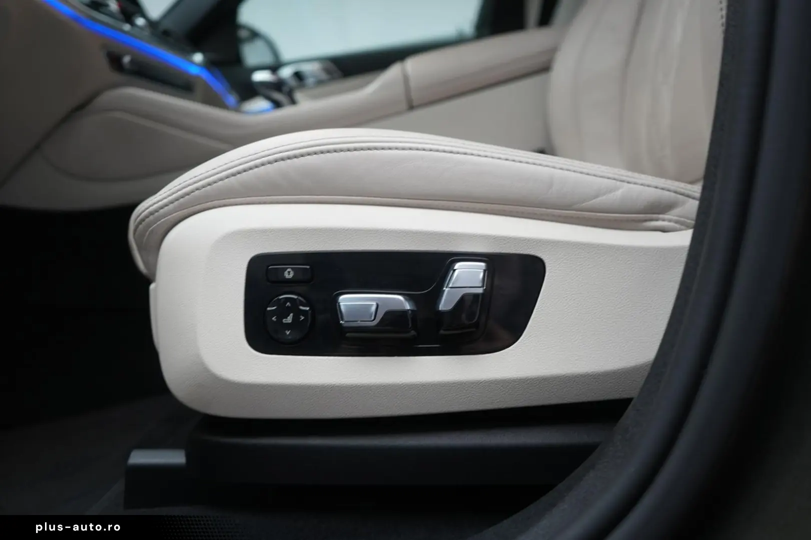 BMW X6 M50 i Leder ACC Kamera HUD H&K Virtual Side