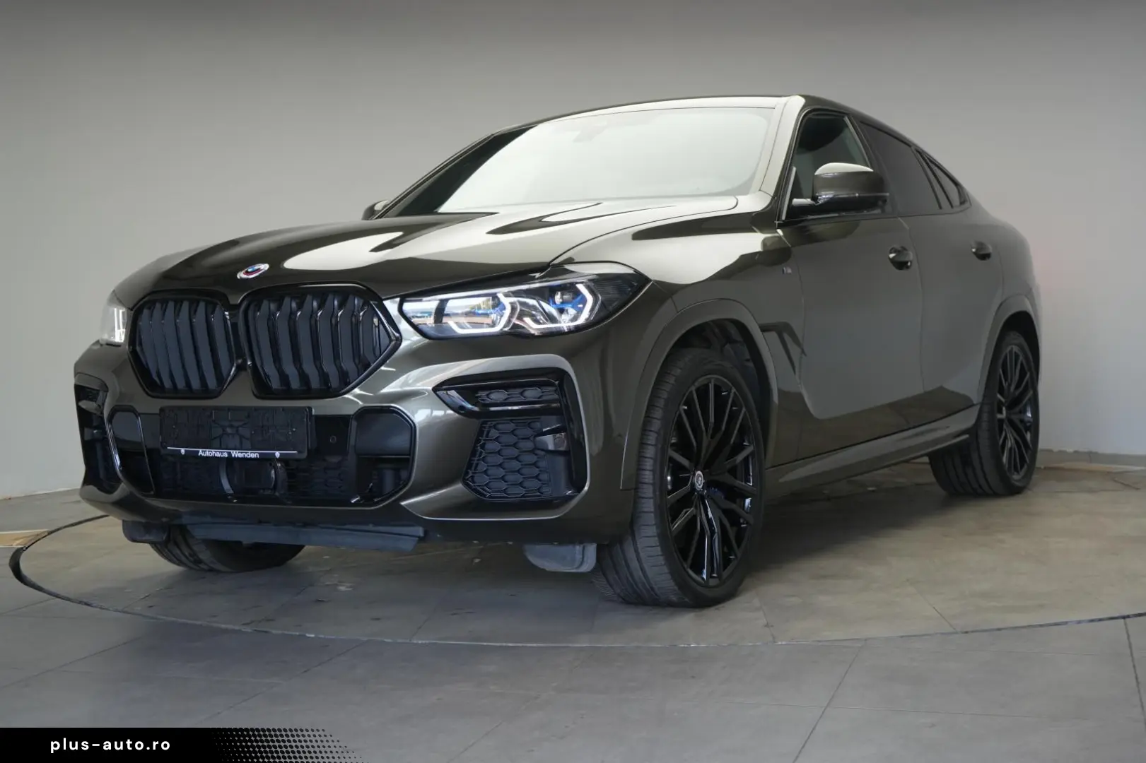 BMW X6 M50 i Leder ACC Kamera HUD H&K Virtual Side
