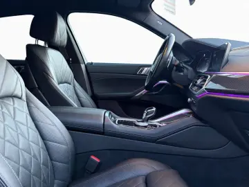 BMW X6 M50i DA-Pro HUD 360  H K KomfSi Pano