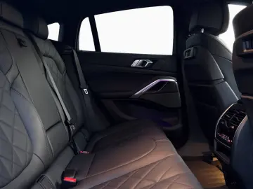 BMW X6 M50i DA-Pro HUD 360  H K KomfSi Pano
