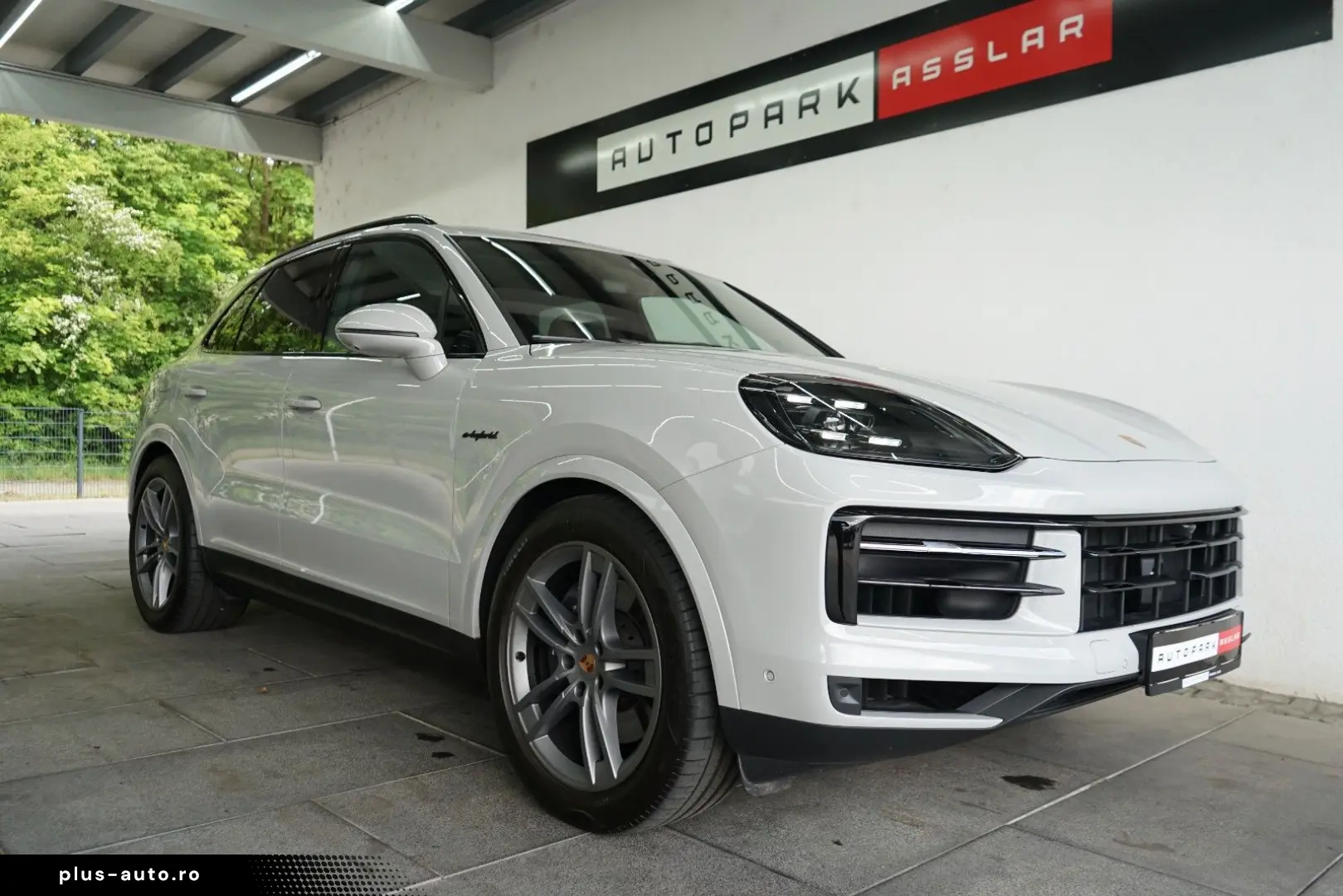 PORSCHE Cayenne E-Hybrid MY25 Kreide Massage Mega-Spec!