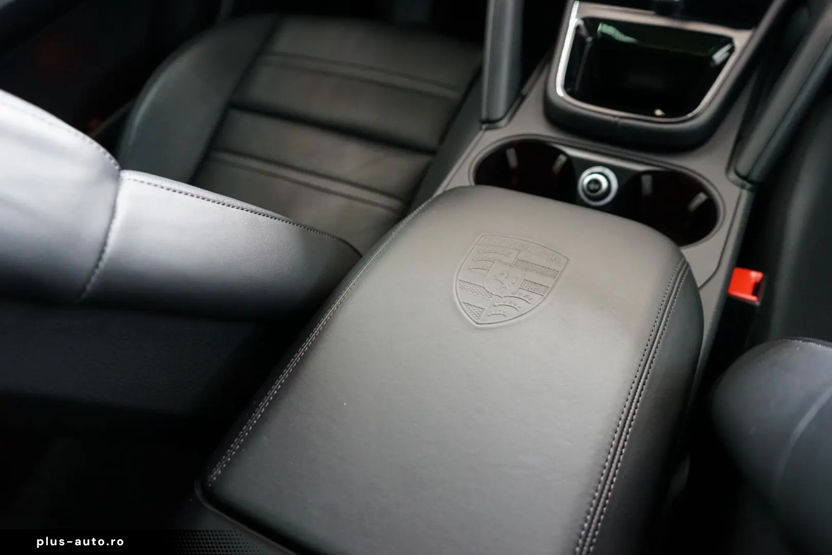 PORSCHE Cayenne E-Hybrid MY25 Kreide Massage Mega-Spec!