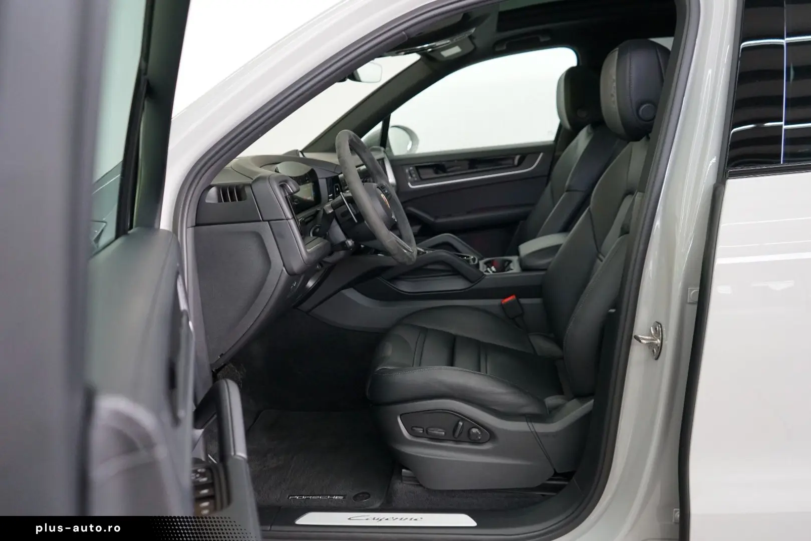 PORSCHE Cayenne E-Hybrid MY25 Kreide Massage Mega-Spec!