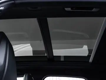 PORSCHE Cayenne E-Hybrid  PANO LUFT BOSE ACC 18-WEGE 21
