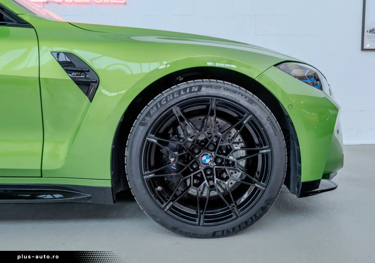 BMW M4 Competition I Akrapovic I VOLL I Carbon I PPF