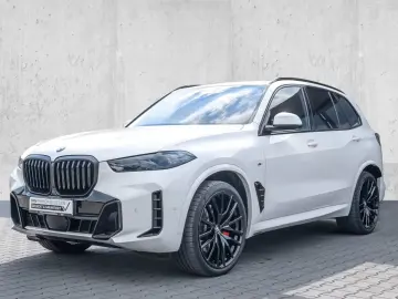 BMW X5 xDrive30d M Sport HUD PANO
