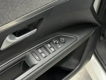 Peugeot 3008 1.2 PureTech Turbo GT-Line