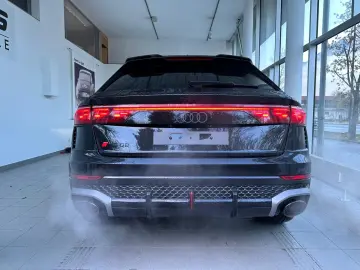 AUDI RSQ8 PERF-35% 305kmH B&O3D Fahrwerk Advanced 23
