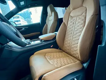 AUDI RSQ8 PERF-35% 305kmH B&O3D Fahrwerk Advanced 23