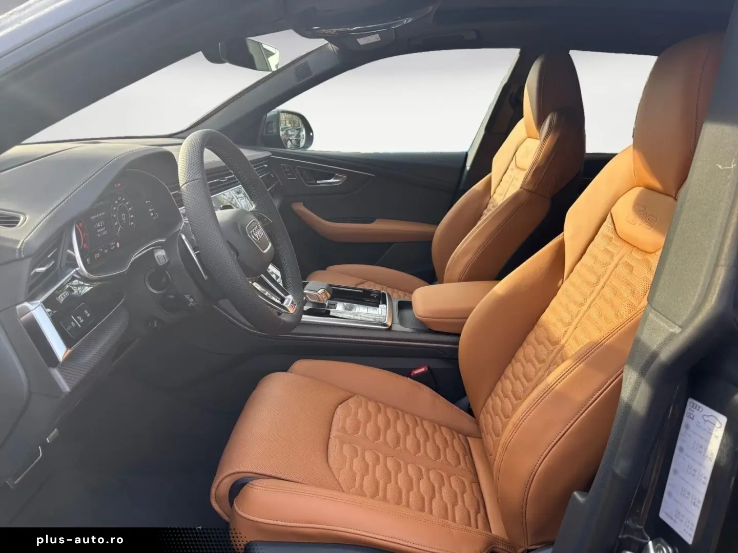 Audi RSQ8 RS Q8 SUV PERFORMANCE