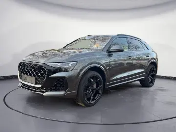 Audi RSQ8 RS Q8 SUV PERFORMANCE