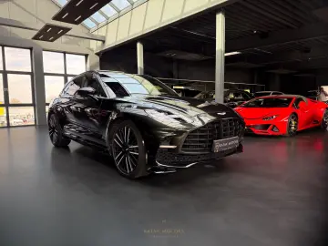 ASTON MARTIN DBX DBX 707 4.0 V8 SPORT PANO 360 LEDER