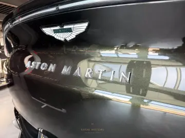 ASTON MARTIN DBX DBX 707 4.0 V8 SPORT PANO 360 LEDER