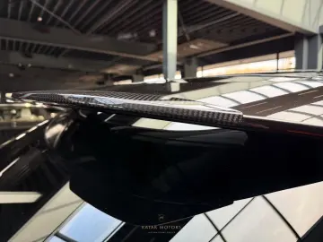 ASTON MARTIN DBX DBX 707 4.0 V8 SPORT PANO 360 LEDER