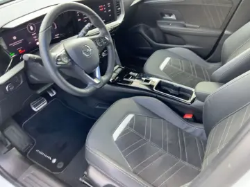 OPEL Mokka B Ultimate  Matrix-LED  Park&Go  Alcantara