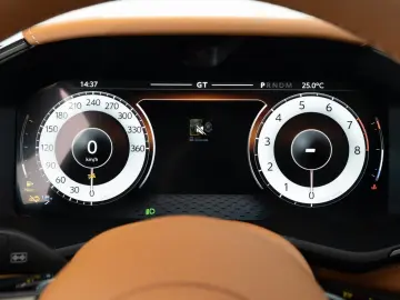 Aston Martin DBX 4.0 V8 707
